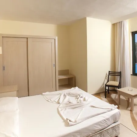 Sural Garden 3* Side